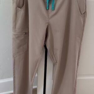 FIGS ZAMORA BOULDER JOGGER SCRUB PANTS